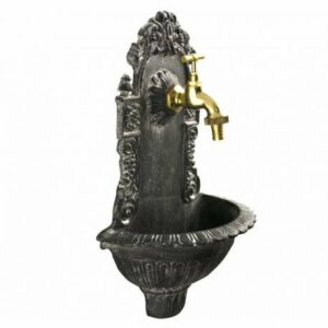 Fontaine en fonte gris patine avec  robinet