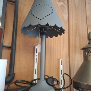lampes en métal abat-jour métal cœur