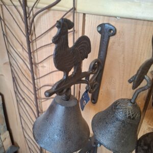 Cloche coq en fonte coloris marrons