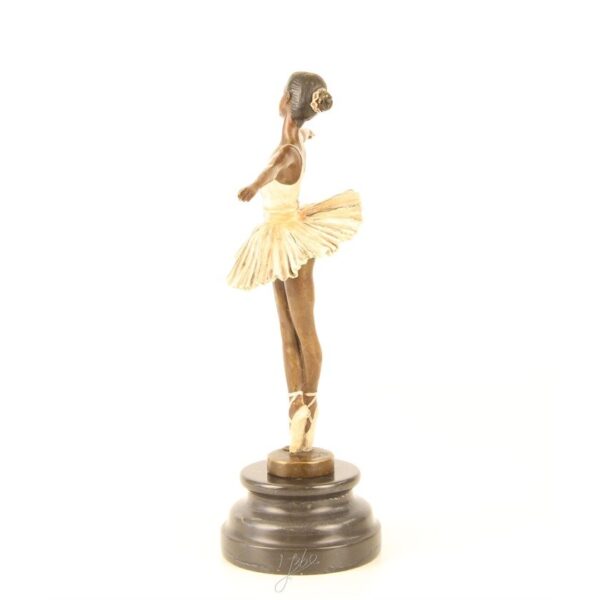 UNE SCULPTURE EN BRONZE D'UNE BALLERINE – Image 2