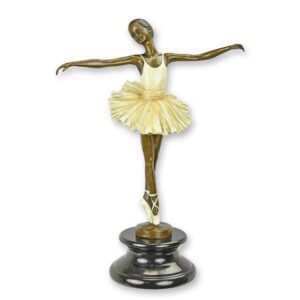UNE SCULPTURE EN BRONZE D'UNE BALLERINE