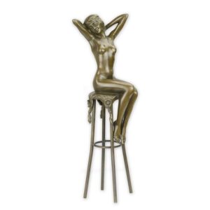 femme nue en bronze aux tabouret