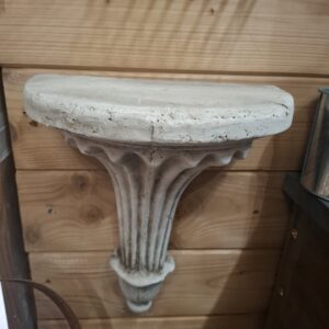 scelette en beton decoratif