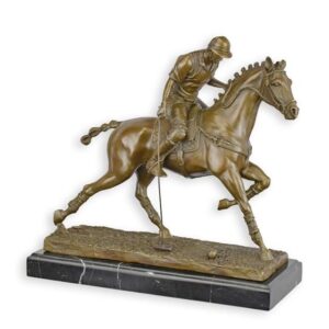 Un joueur de polo en bronze sur marbres noir